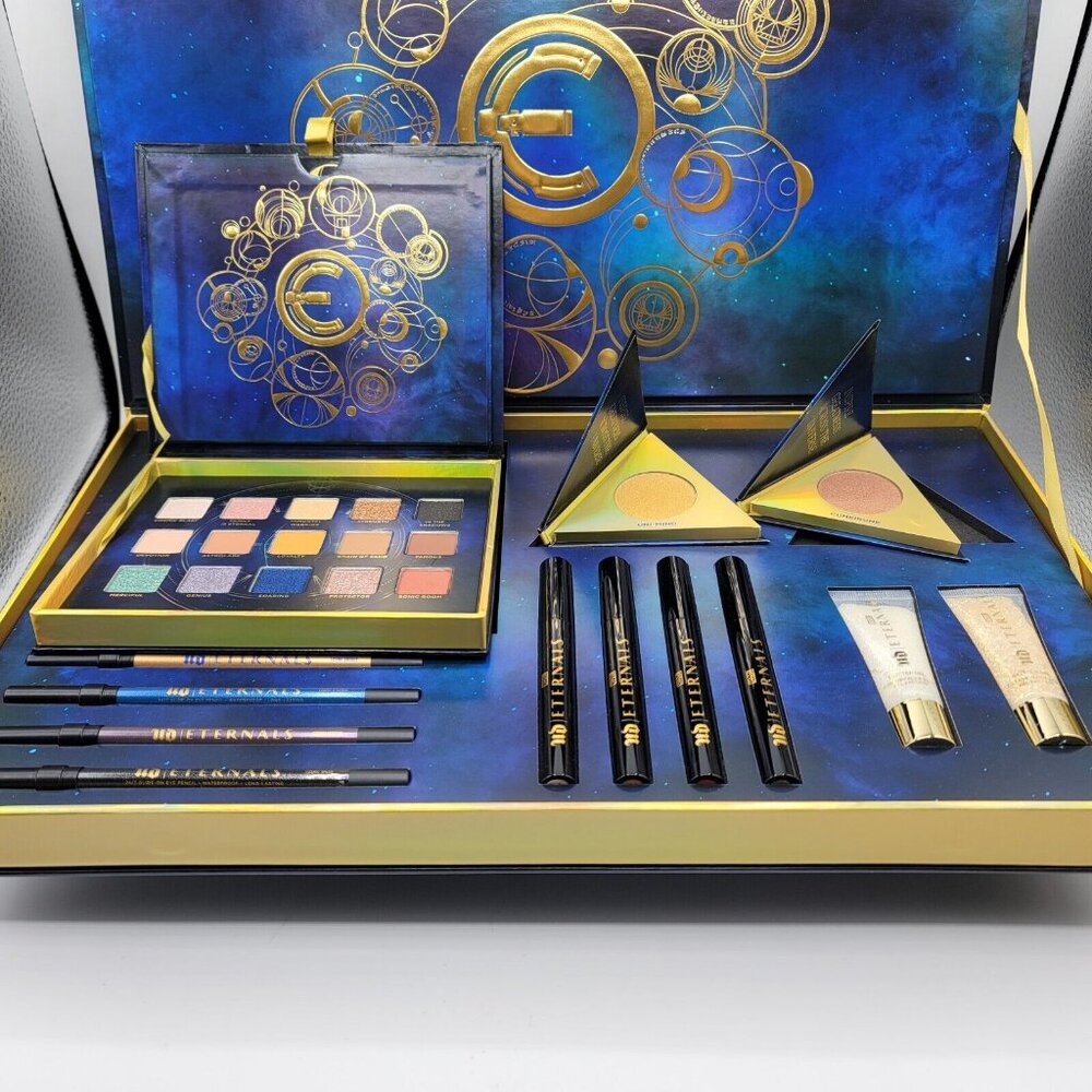 Urban Decay Marvel Eternals Eye body make up Set Vault Brand new set